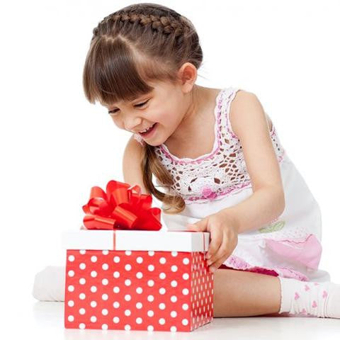 10 idées de cadeaux que ne sont pas des jouets pour fille de 4 à 6 ans