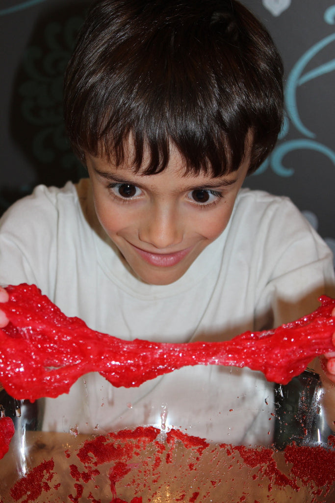 Expérience Amusante pour une fête d'enfant: La glue qui sent bon!