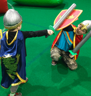 Ministère du Cricket &amp; Autres Sports Orphelins-Fêtes d&